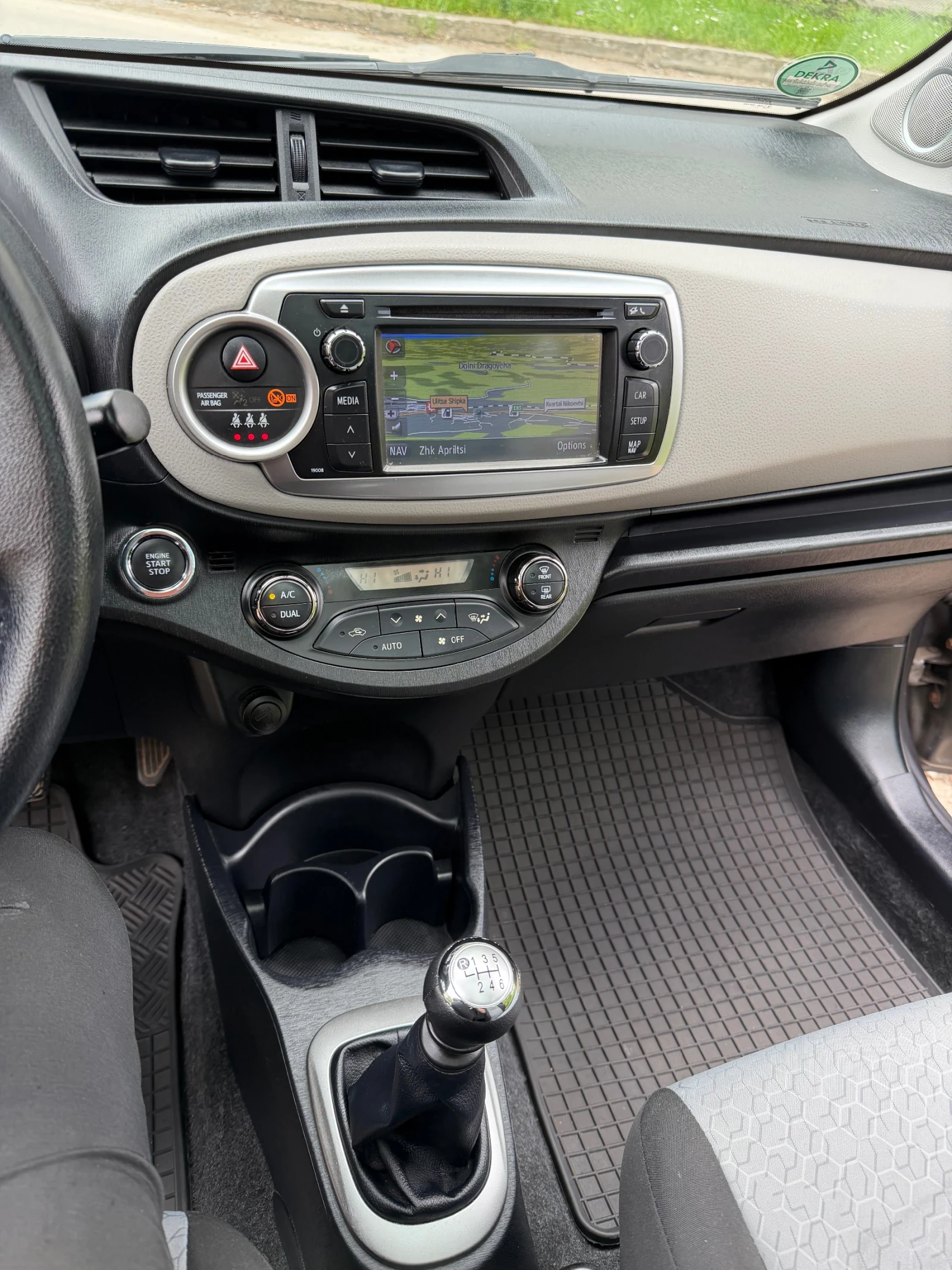 Toyota Yaris 1.4d4d/90��.��������/����/�����/6�� | Mobile.bg � ����������� 12