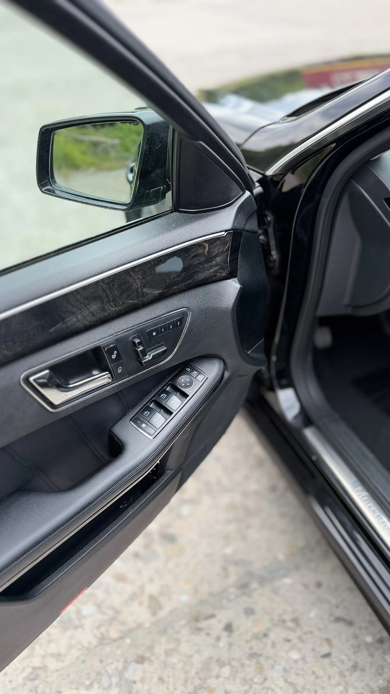 Mercedes-Benz E 300 KEYLESS GO PANORAMA ПАМЕТ НАВИ, снимка 8 - Автомобили и джипове - 54734772