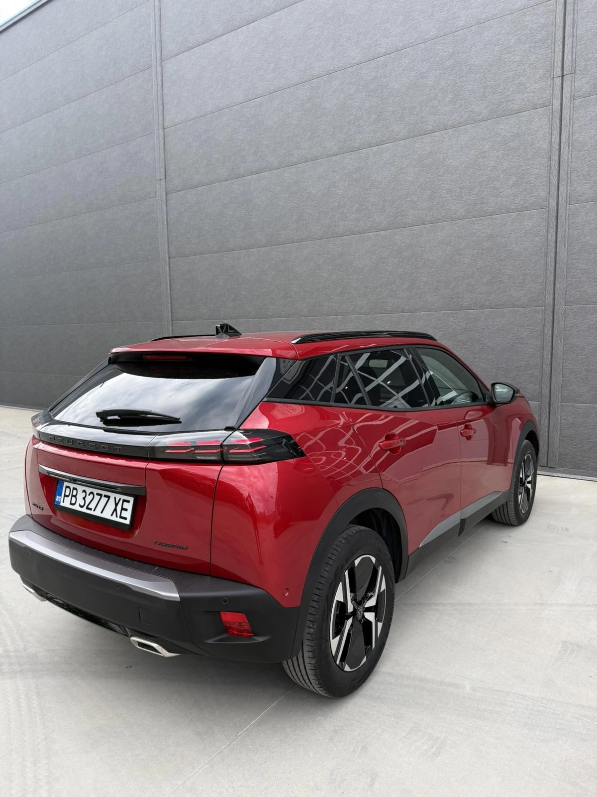 Peugeot 2008 HYBRIT 1.2, снимка 5 - Автомобили и джипове - 54956784