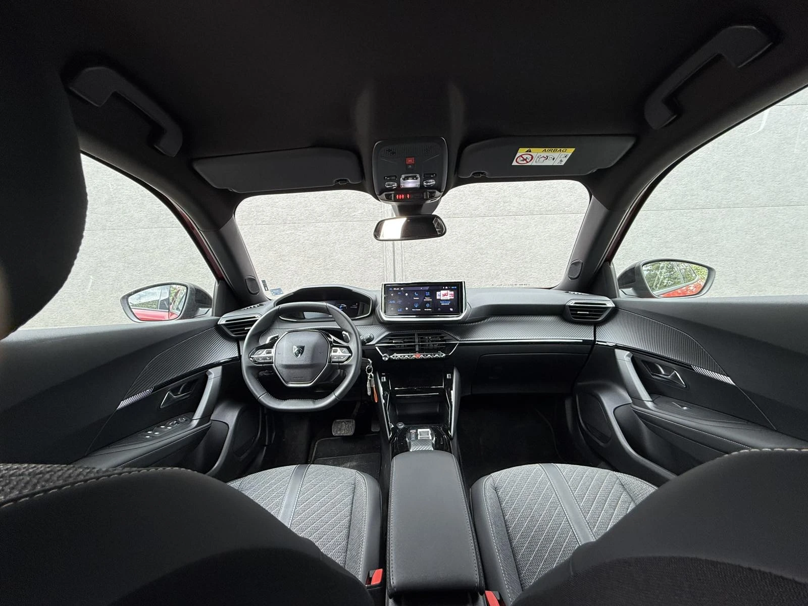 Peugeot 2008 HYBRIT 1.2, снимка 8 - Автомобили и джипове - 54956784