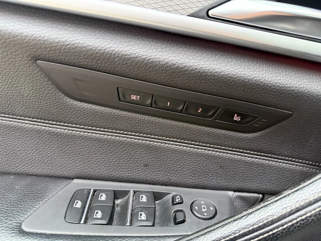 BMW 530 M-Pack* 360cam* Обдухване* , снимка 8 - Автомобили и джипове - 55563636