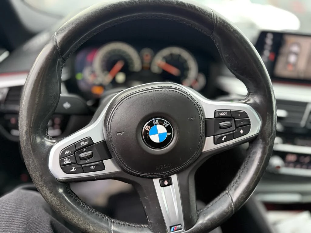 BMW 530 M-Pack* 360cam* Обдухване* , снимка 9 - Автомобили и джипове - 55563636