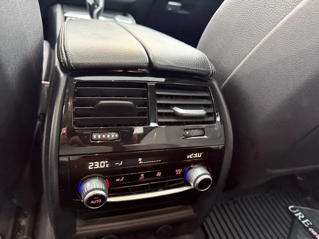 BMW 530 M-Pack* 360cam* Обдухване* , снимка 14 - Автомобили и джипове - 55563636