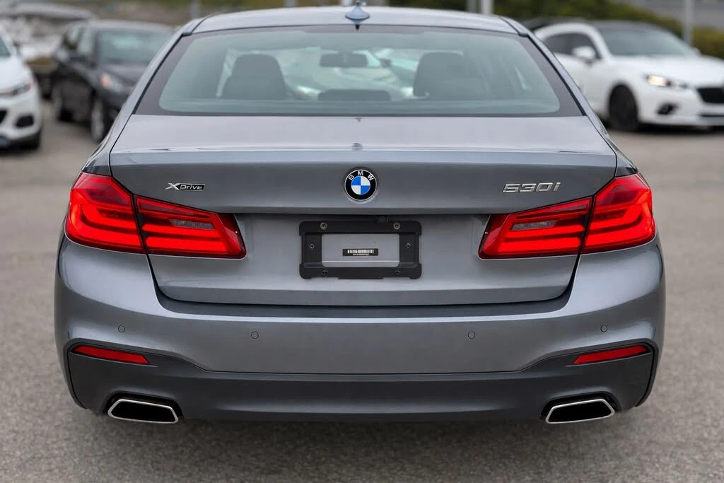 BMW 530 M-Pack* 360cam* Обдухване* , снимка 5 - Автомобили и джипове - 55563636