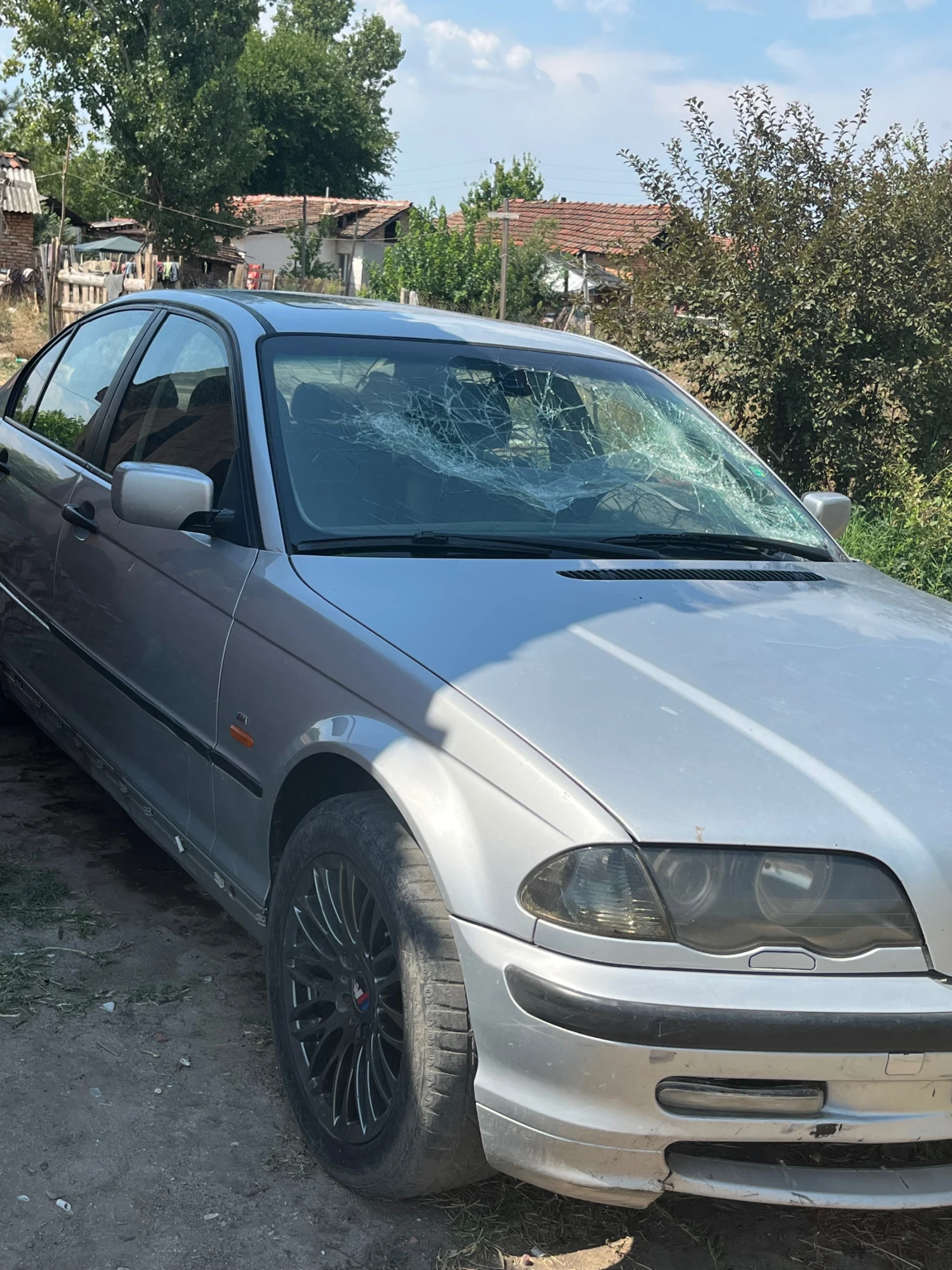 BMW 320, снимка 3 - Автомобили и джипове - 55587624