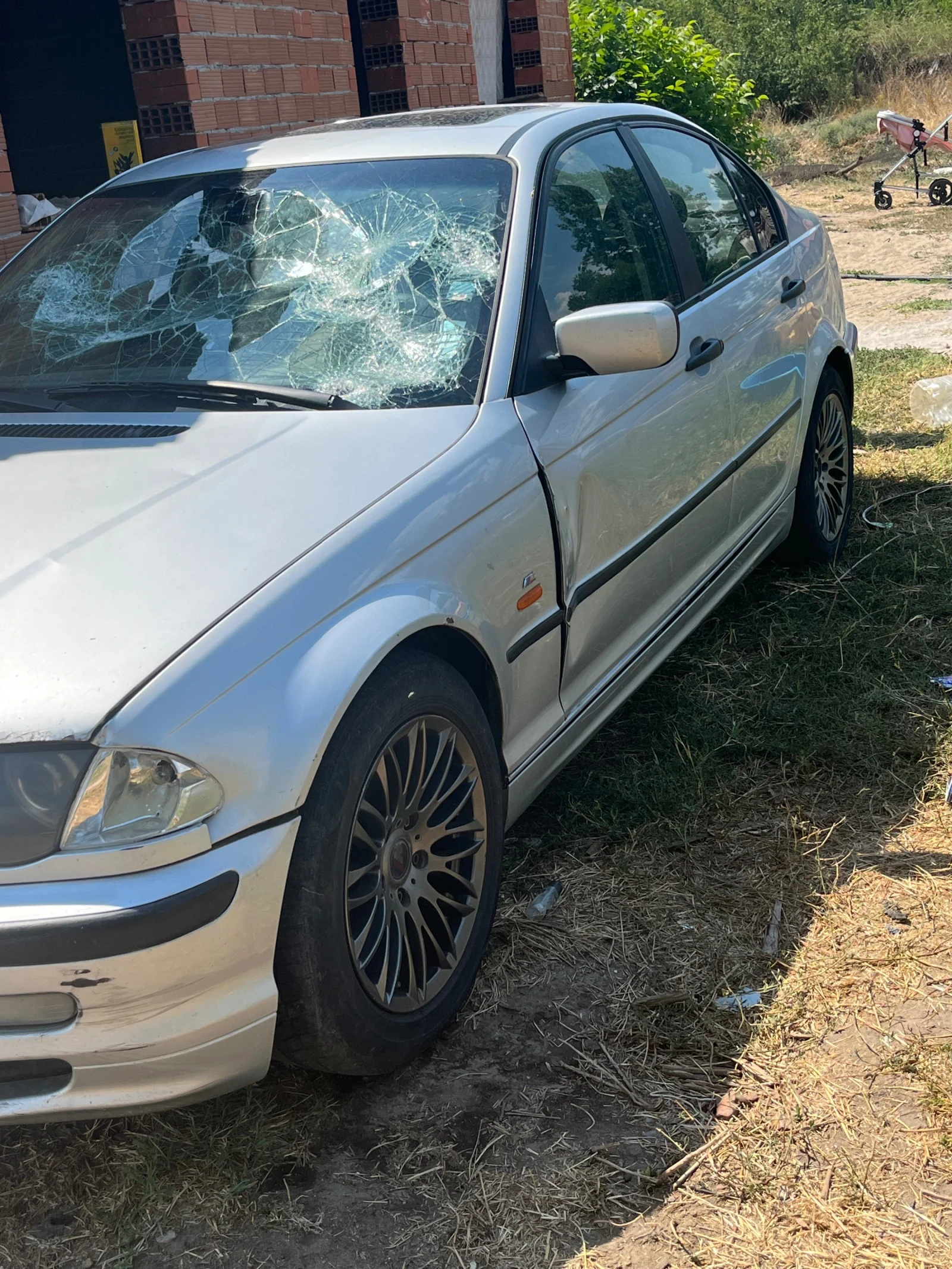 BMW 320, снимка 5 - Автомобили и джипове - 55587624
