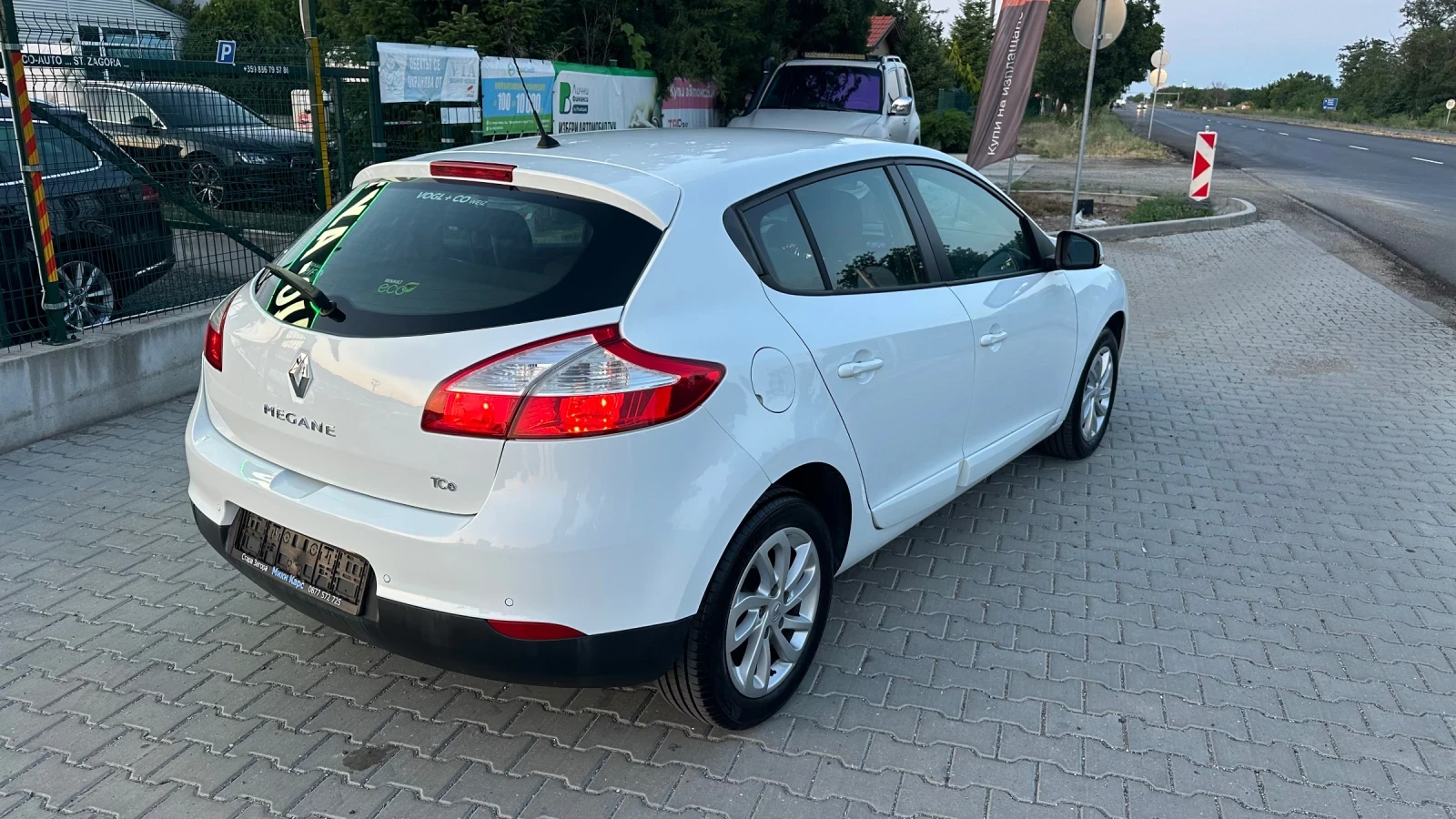Renault Megane Лед Блутут 6 скорости , снимка 5 - Автомобили и джипове - 55655113