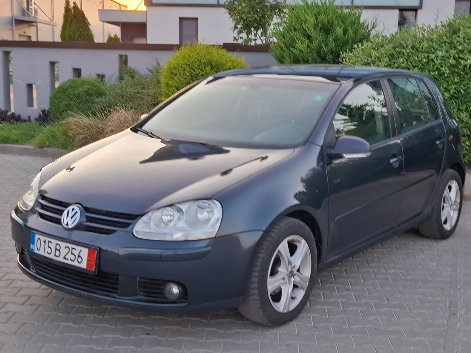 VW Golf 1.9TDI* (105кс)* 6-CКОРОСТИ* НОВ ВНОС* , снимка 3 - Автомобили и джипове - 55667467
