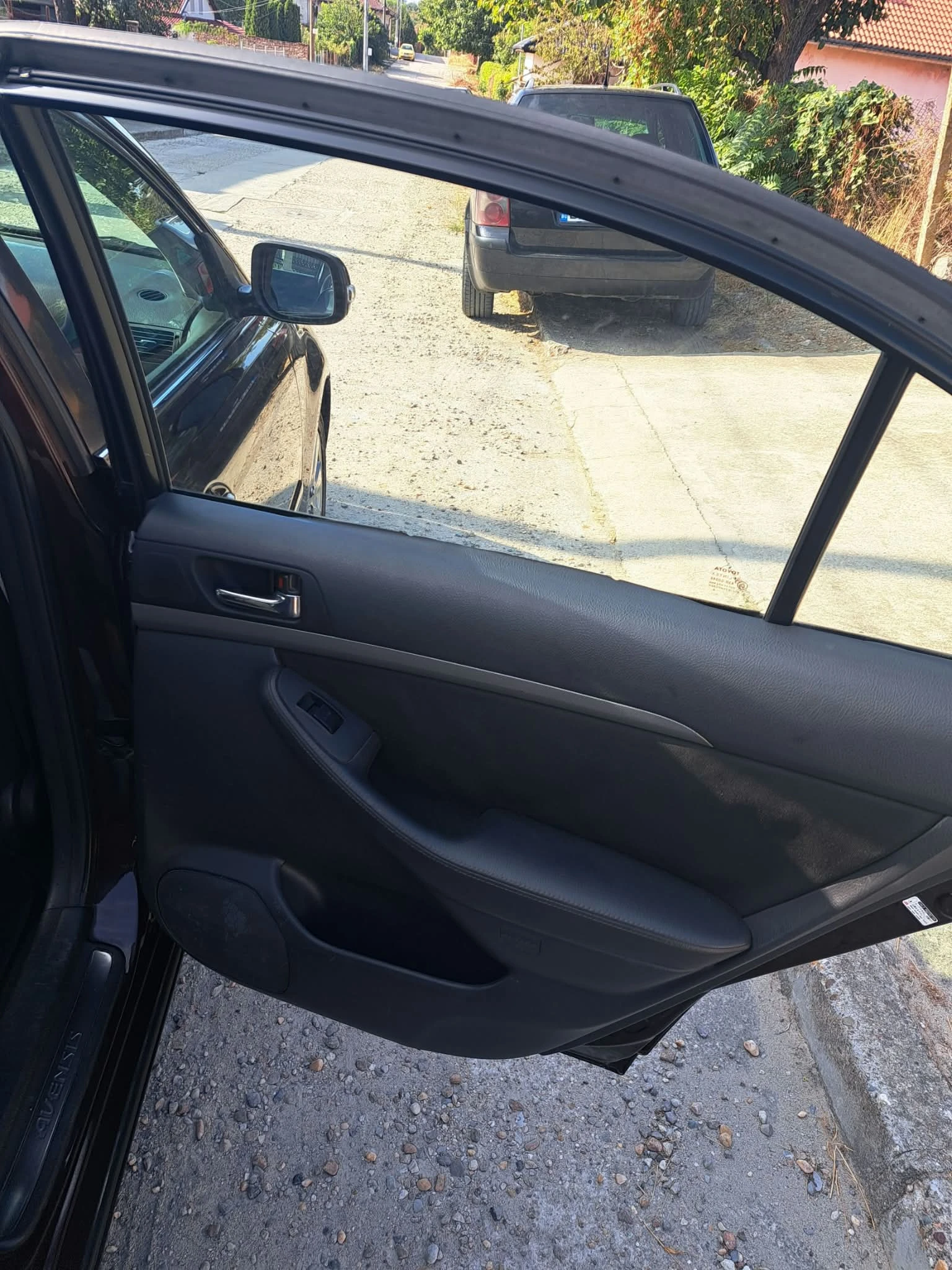 Toyota Avensis, снимка 9 - Автомобили и джипове - 56269622