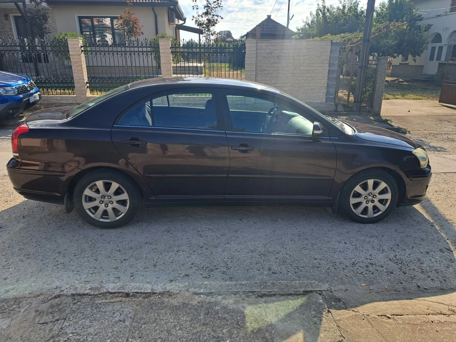 Toyota Avensis, снимка 2 - Автомобили и джипове - 56269622