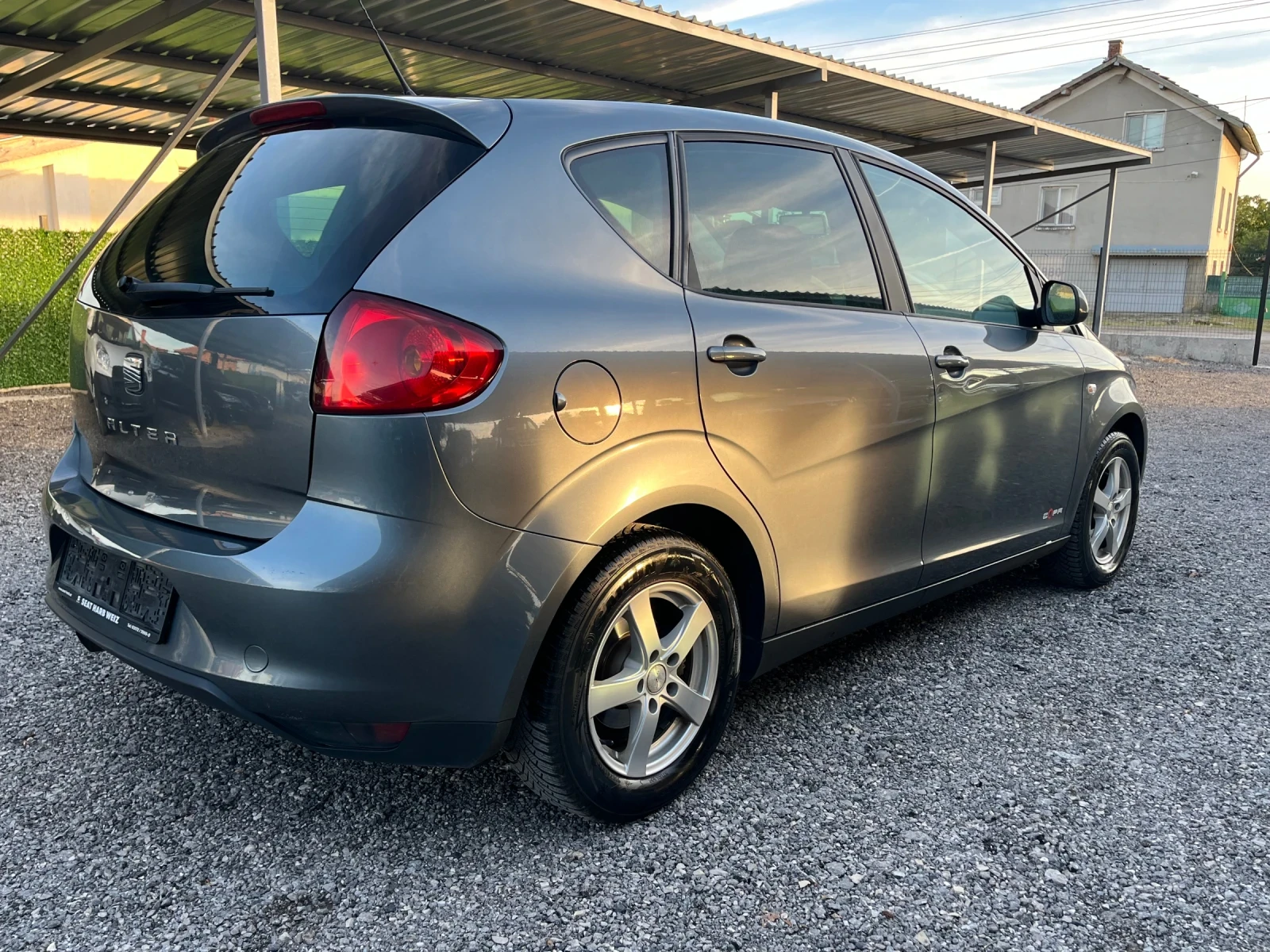 Seat Altea 1.6TDI, снимка 6 - Автомобили и джипове - 56584555