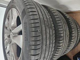 Skoda Karoq 1.6 TDI 116hp DSG facelift, снимка 13