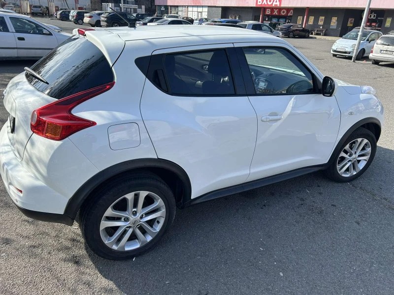 Nissan Juke, снимка 4 - Автомобили и джипове - 49126820