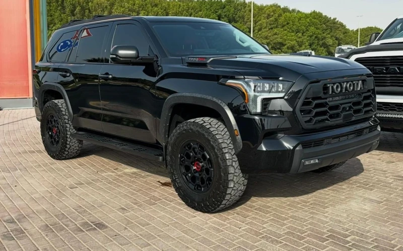 Toyota Sequoia TRD Pro, снимка 3 - Автомобили и джипове - 51581796