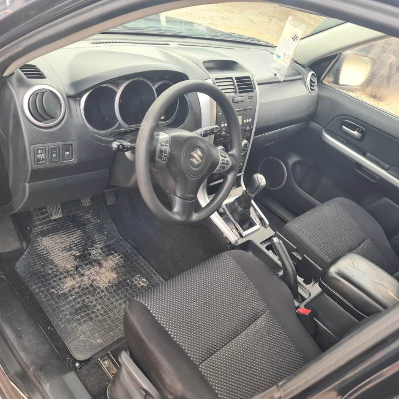 Suzuki Grand vitara, снимка 7 - Автомобили и джипове - 52917077