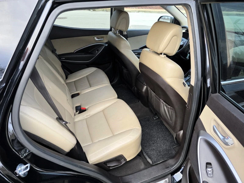 Hyundai Santa fe 2.2crdi/4WD/Automatic/Style, снимка 12 - Автомобили и джипове - 53045859