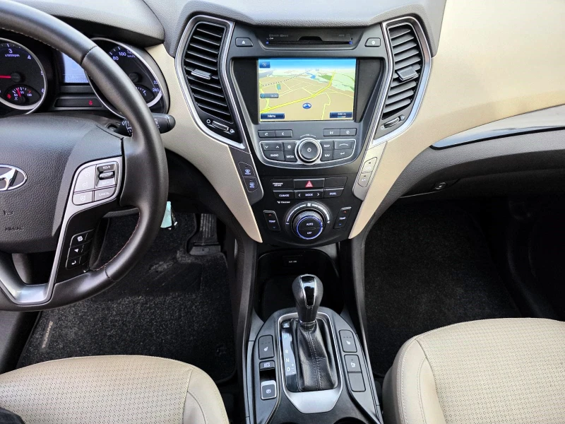 Hyundai Santa fe 2.2crdi/4WD/Automatic/Style, снимка 9 - Автомобили и джипове - 53045859
