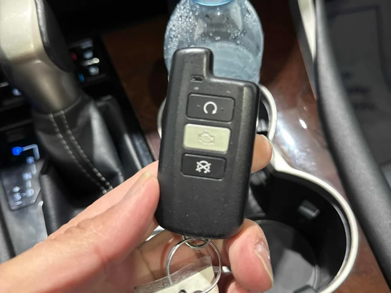 Lexus RX 350 * AWD 4dr * CARFAX * БЕЗ ПЪРВОНАЧАЛНА ВНОСКА, снимка 12 - Автомобили и джипове - 53189954