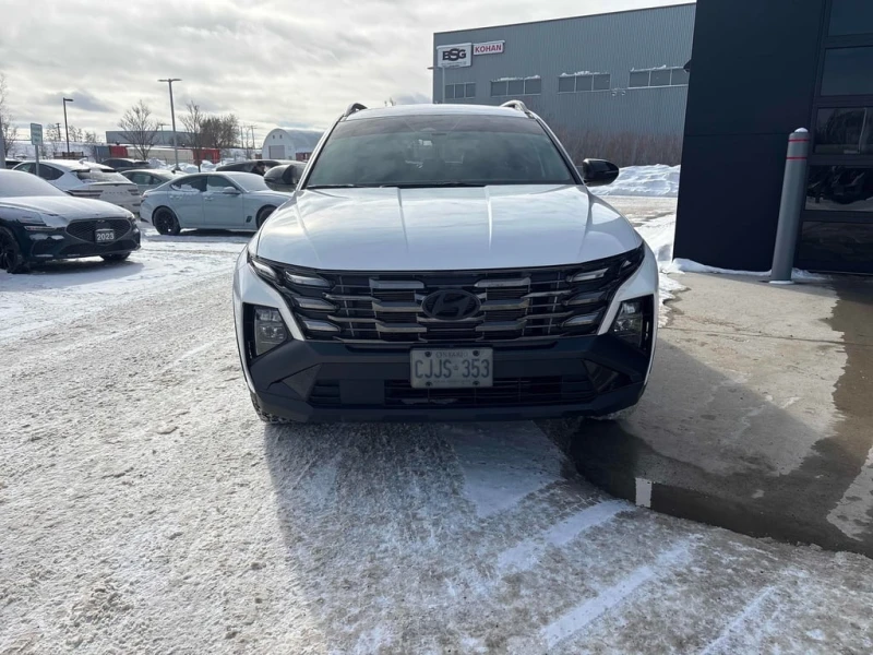 Hyundai Tucson XRT  CARFAX, снимка 6 - Автомобили и джипове - 53285286