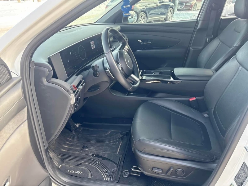 Hyundai Tucson XRT  CARFAX, снимка 5 - Автомобили и джипове - 53285286