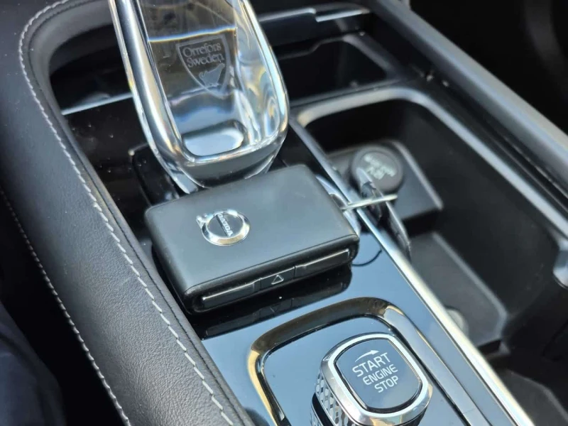 Volvo Xc90 B6 AWD Ultimate 7P * Head-Up * 360  * Шибидах, снимка 10 - Автомобили и джипове - 53562127