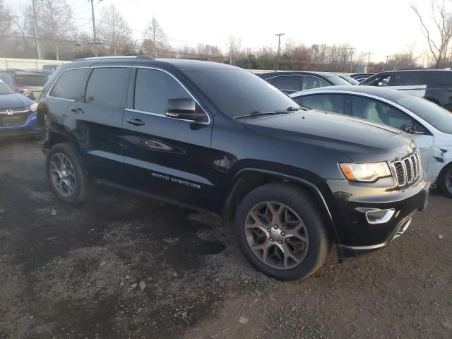 Jeep Grand cherokee 5.7L 8 4x4 w/Rear Wheel Drv, снимка 8 - Автомобили и джипове - 52882829