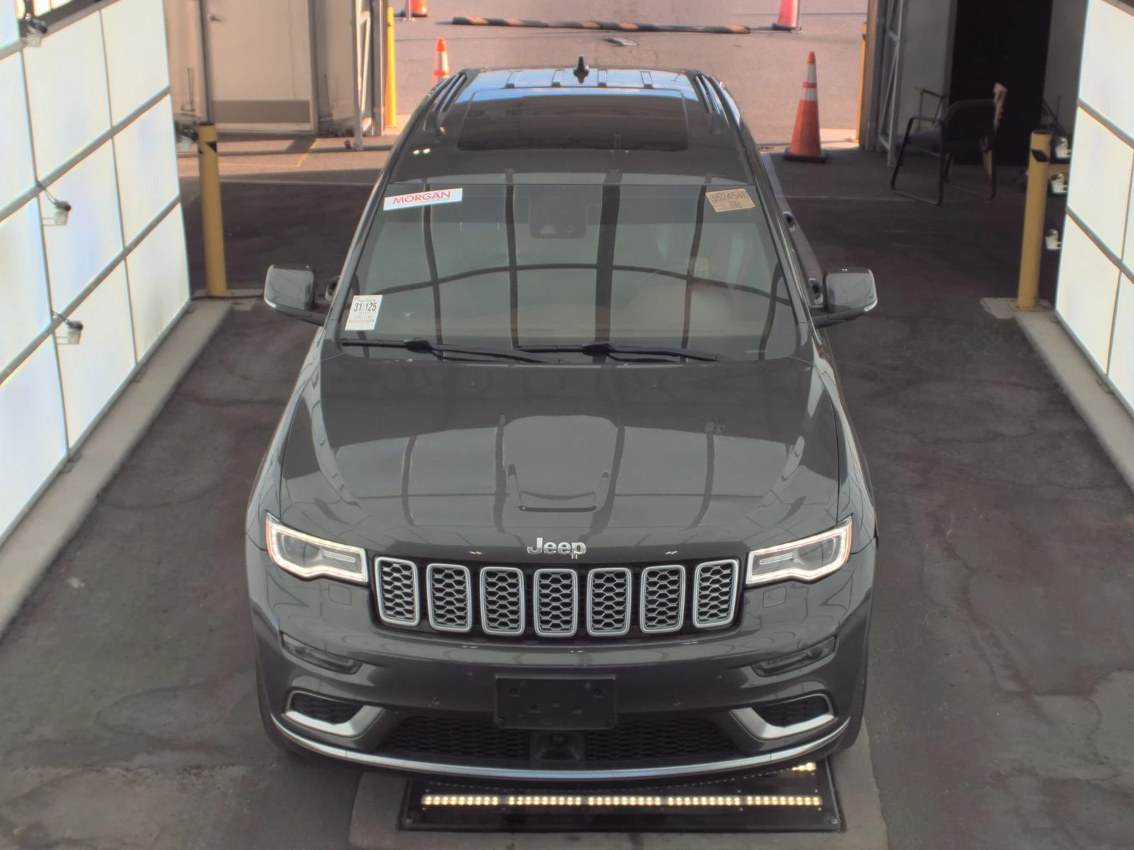 Jeep Grand cherokee 2017 Jeep Grand Cherokee Summit - изображение 2