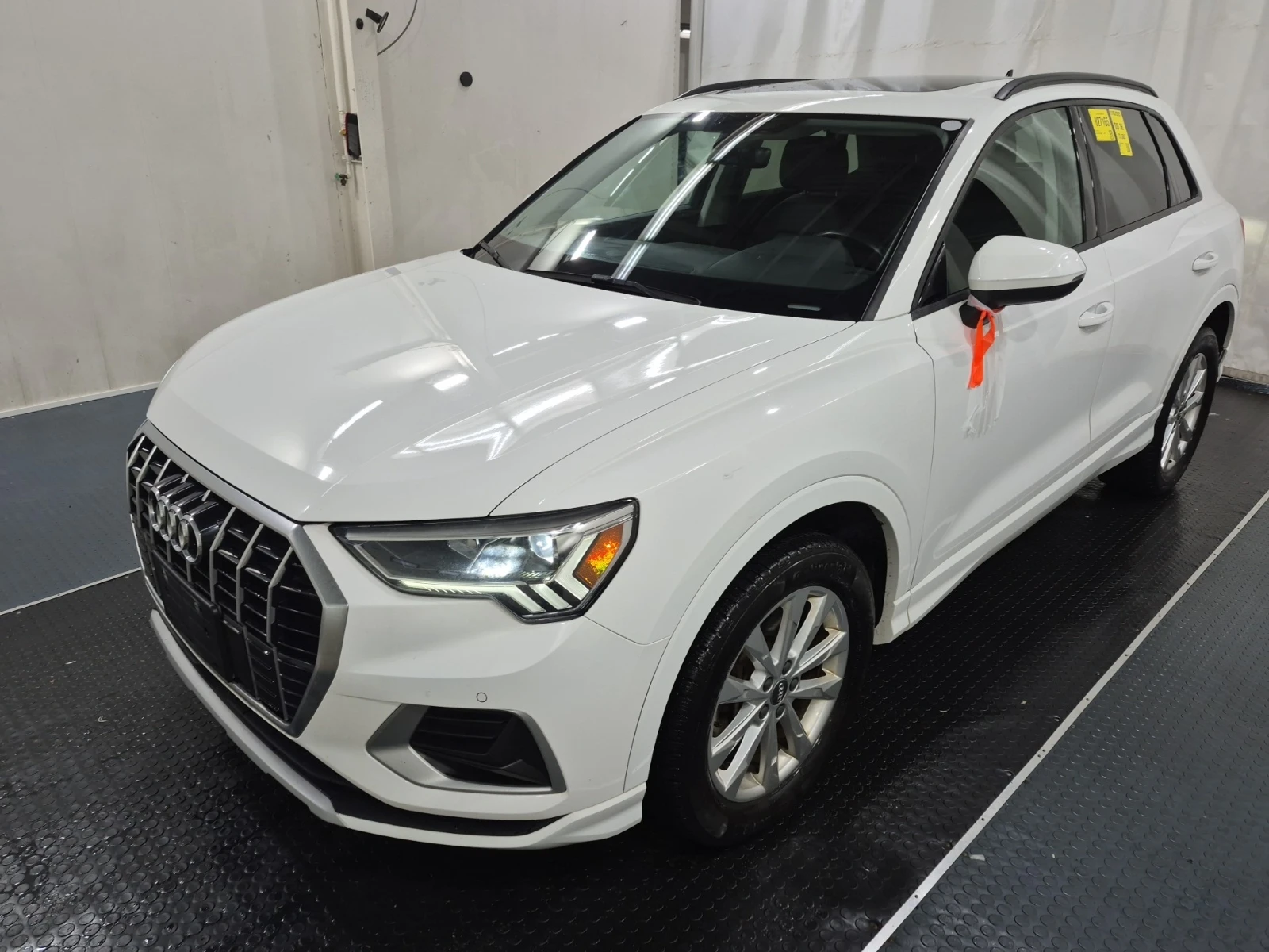 Audi Q3 * CARFAX *    | Mobile.bg   2
