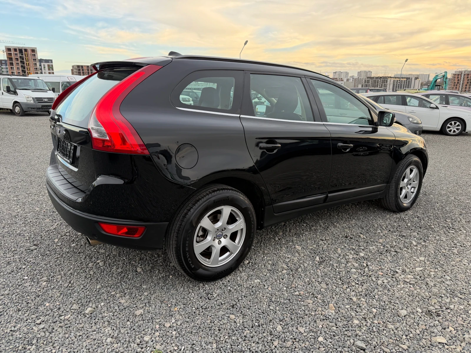 Volvo XC60 2.4 - 4x4  | Mobile.bg   6