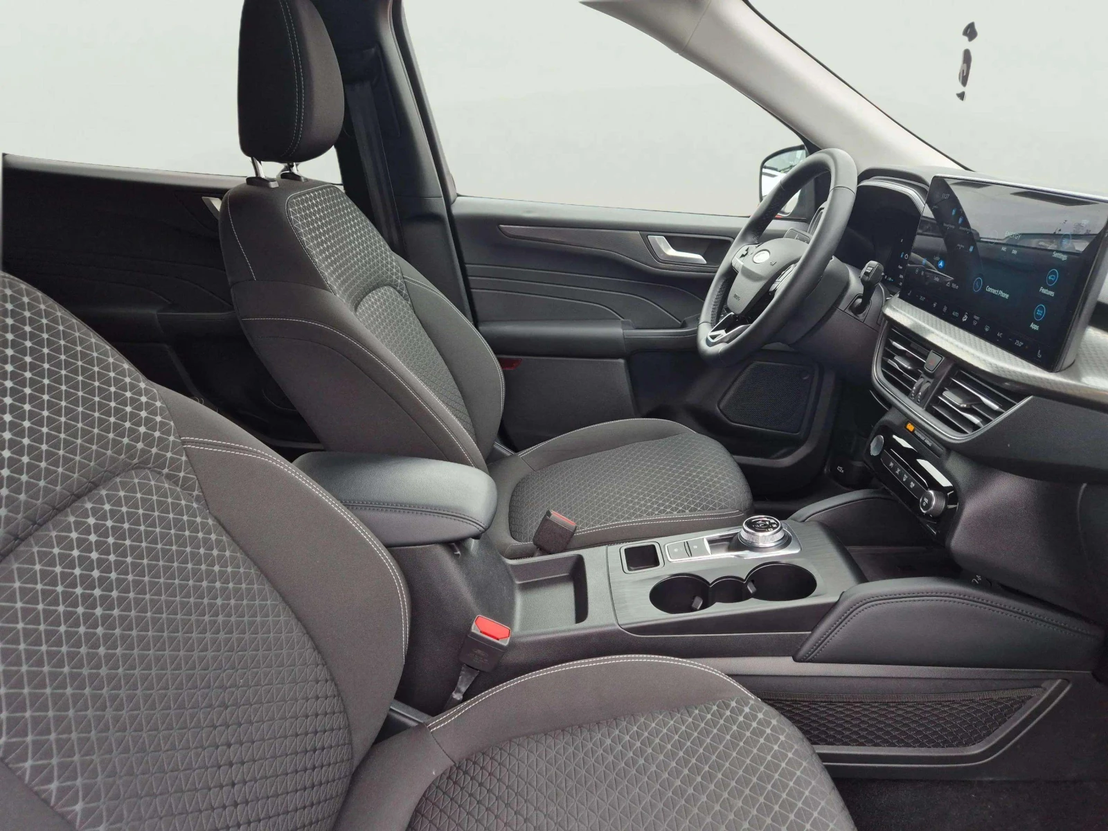 Ford Kuga 2.5 FHEV - изображение 10