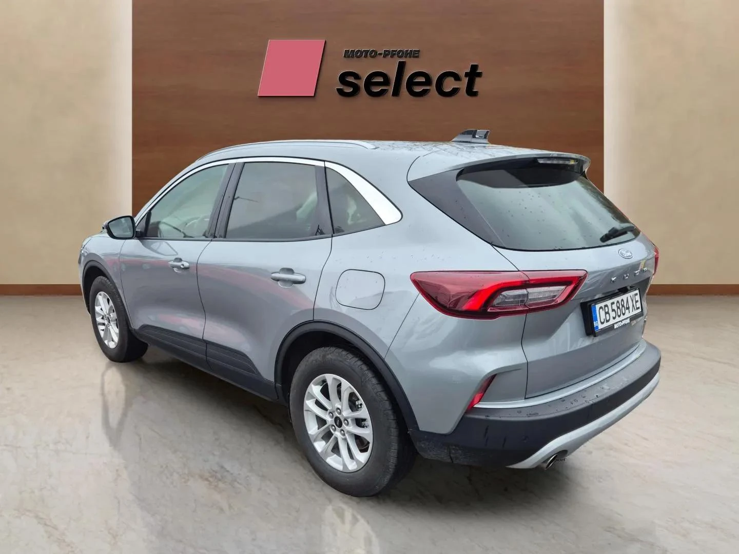 Ford Kuga 2.5 FHEV - изображение 7