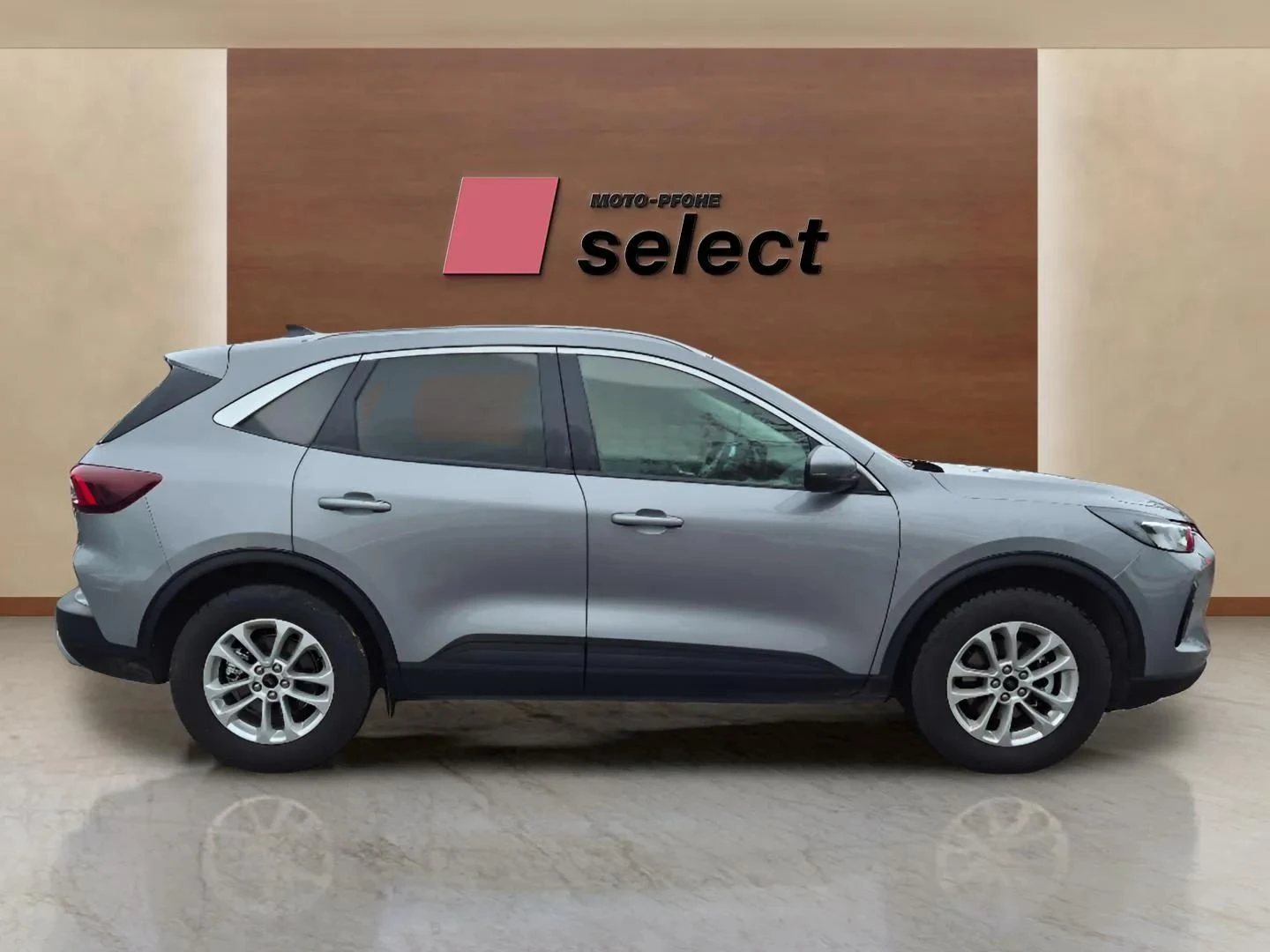 Ford Kuga 2.5 FHEV - изображение 4