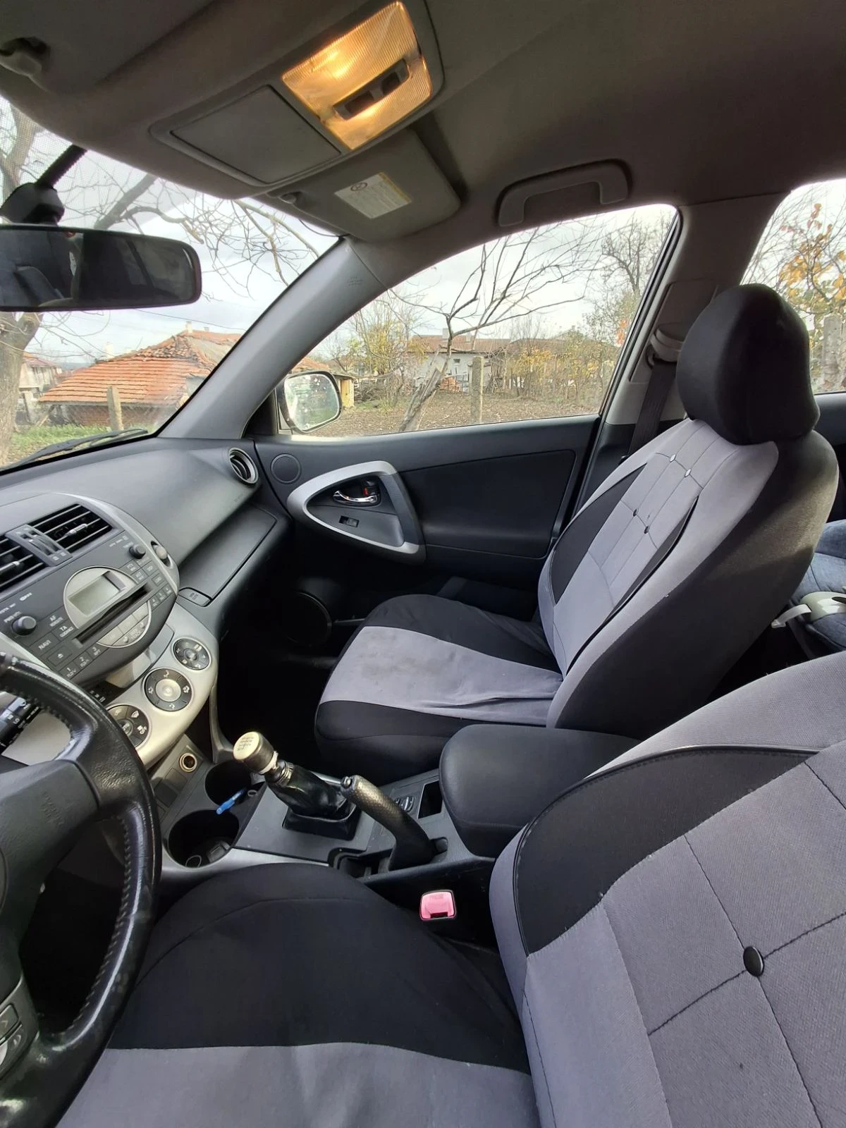 Toyota Rav4  - изображение 8