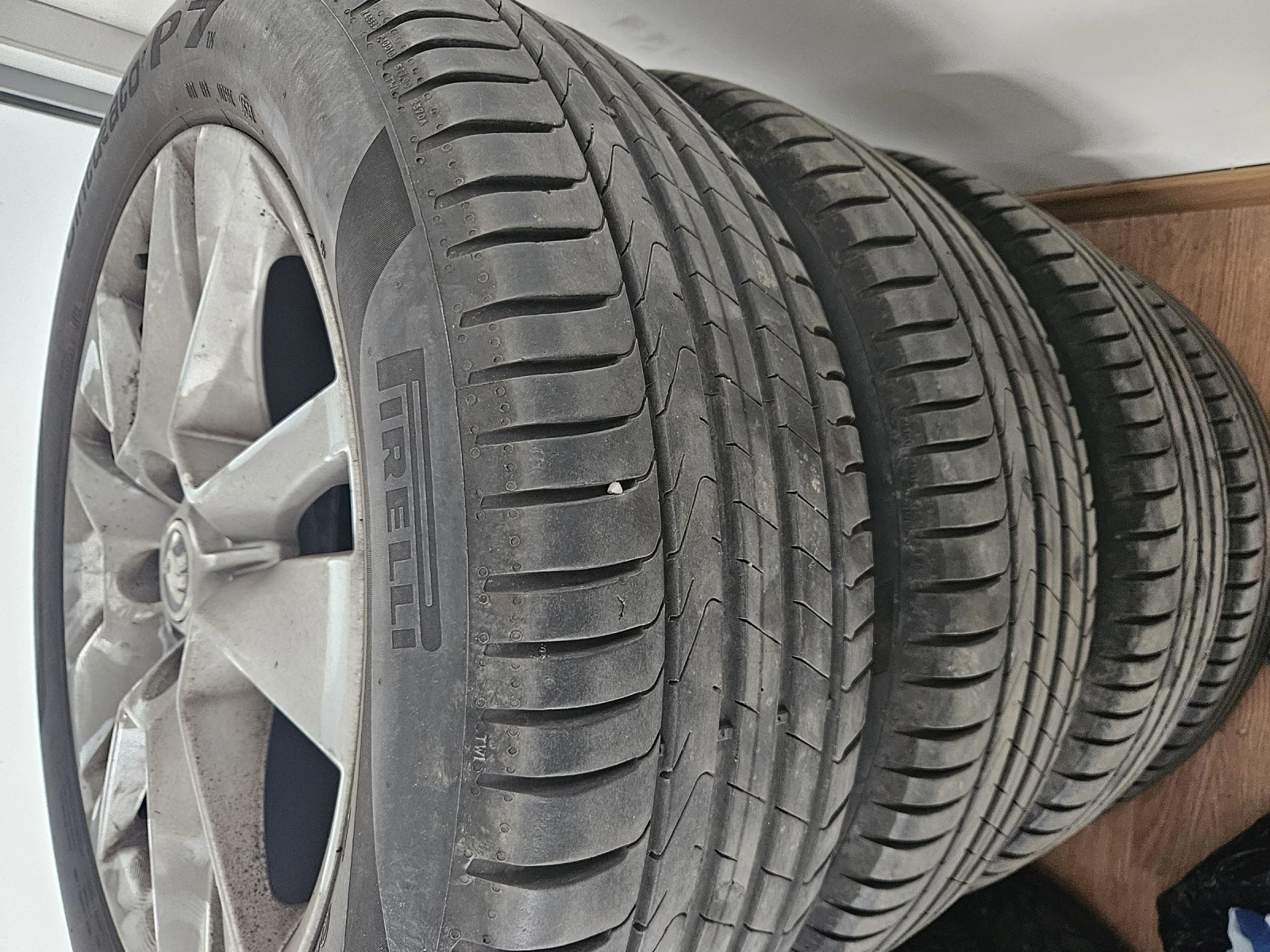 Skoda Karoq 1.6 TDI 116hp DSG facelift, снимка 13 - Автомобили и джипове - 53753323