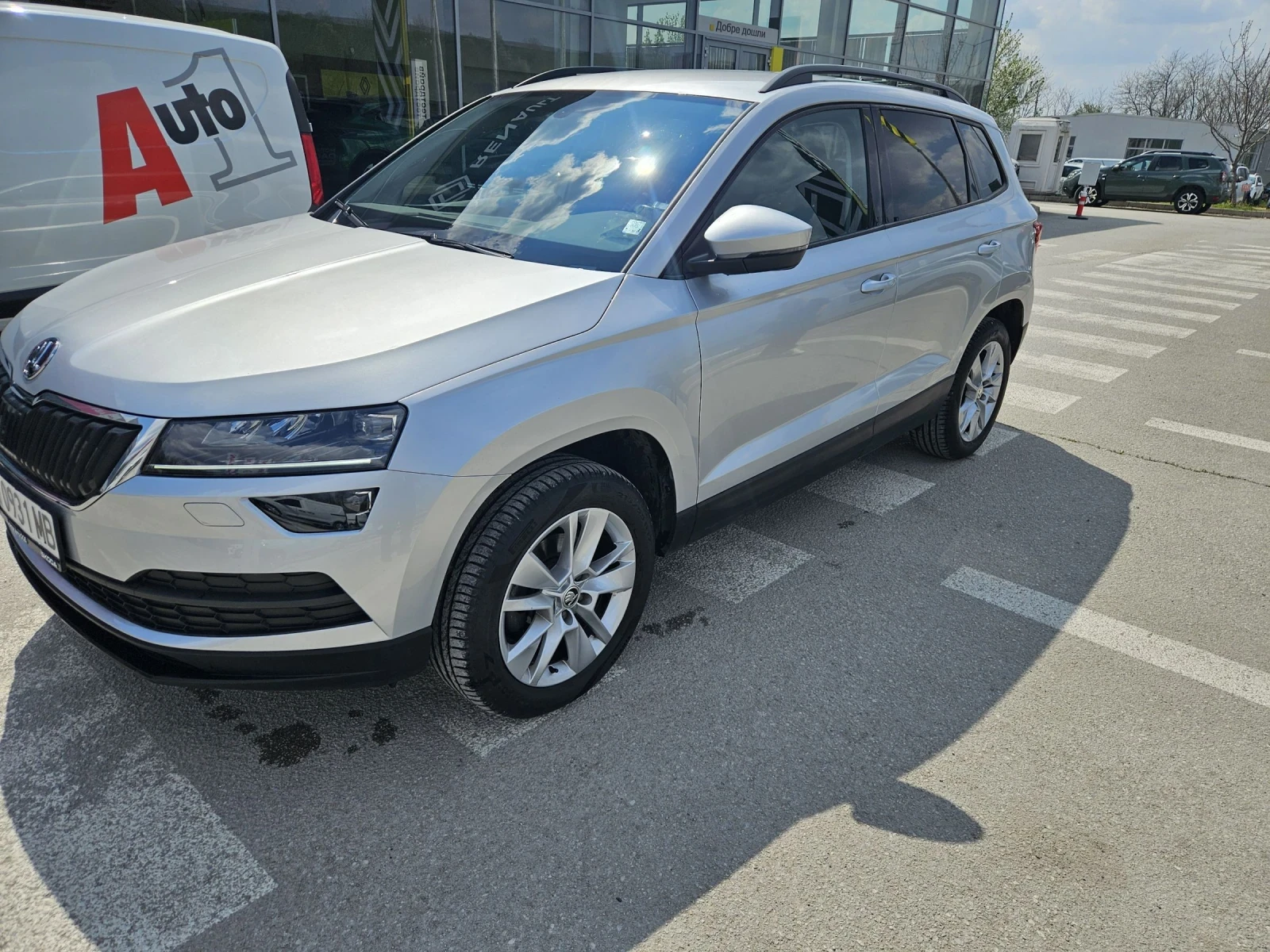 Skoda Karoq 1.6 TDI 116hp DSG facelift, снимка 6 - Автомобили и джипове - 54176702