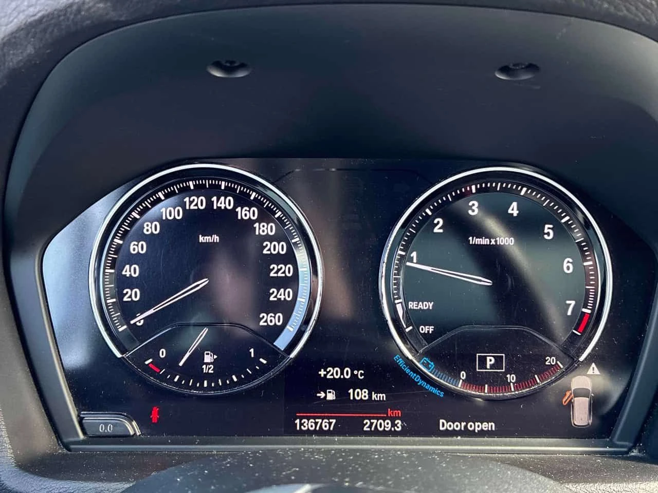 BMW X1 * xDrive28i * CARFAX * ПОДГРЕВИ * КАМЕРА * ПАМЕТ, снимка 8 - Автомобили и джипове - 54042260