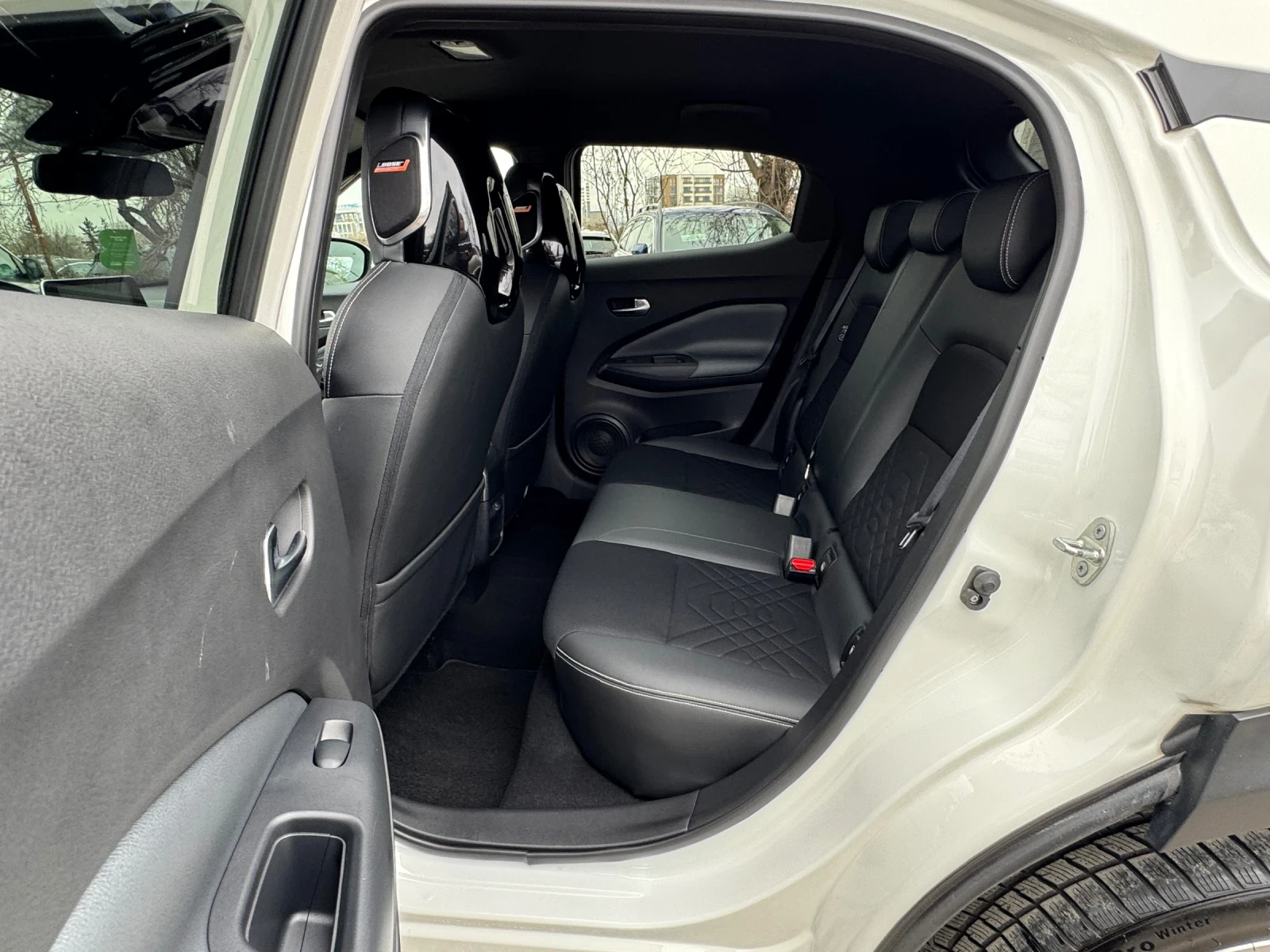 Nissan Juke Navi Camera360 BOSE Distronic!, снимка 15 - Автомобили и джипове - 54044896