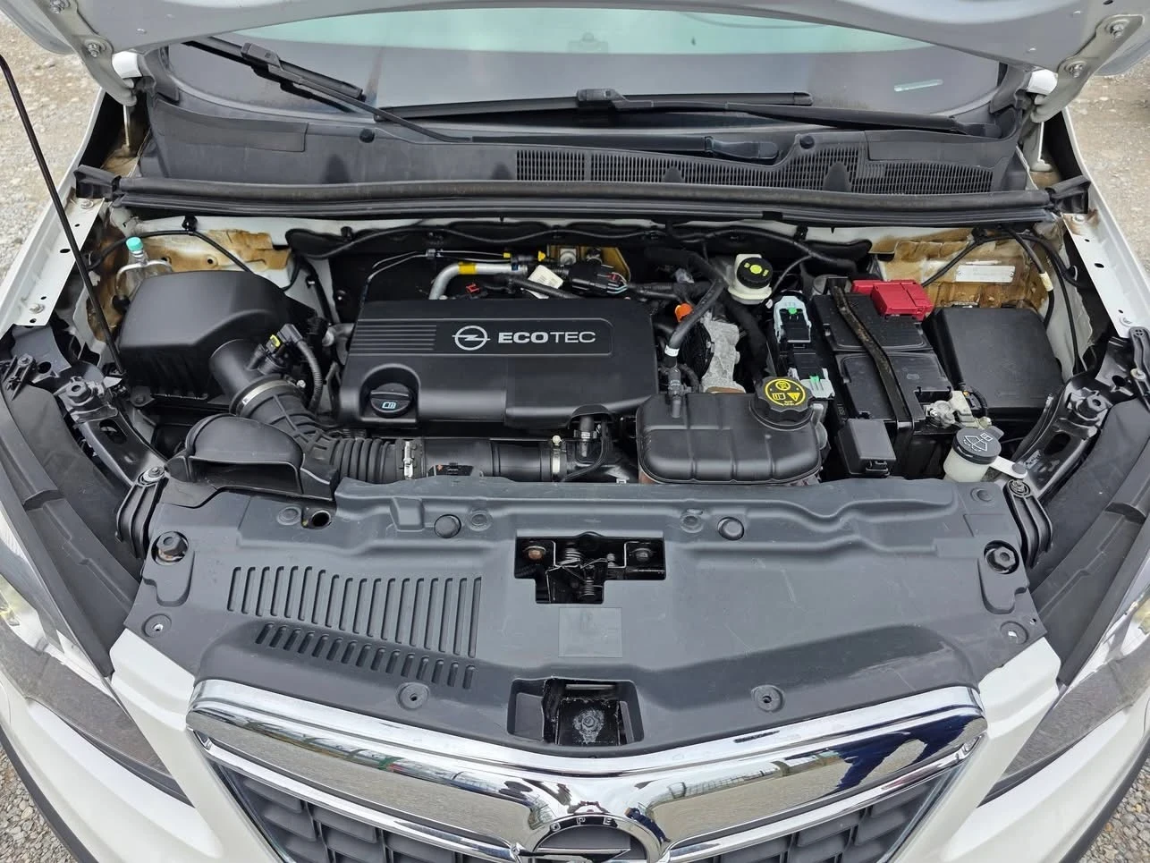 Opel Mokka 1.7CDTI 130K.C. 4X4 / КСЕНОН / ПОЛУ КОЖА / ПОДГРЕВ, снимка 15 - Автомобили и джипове - 54086075