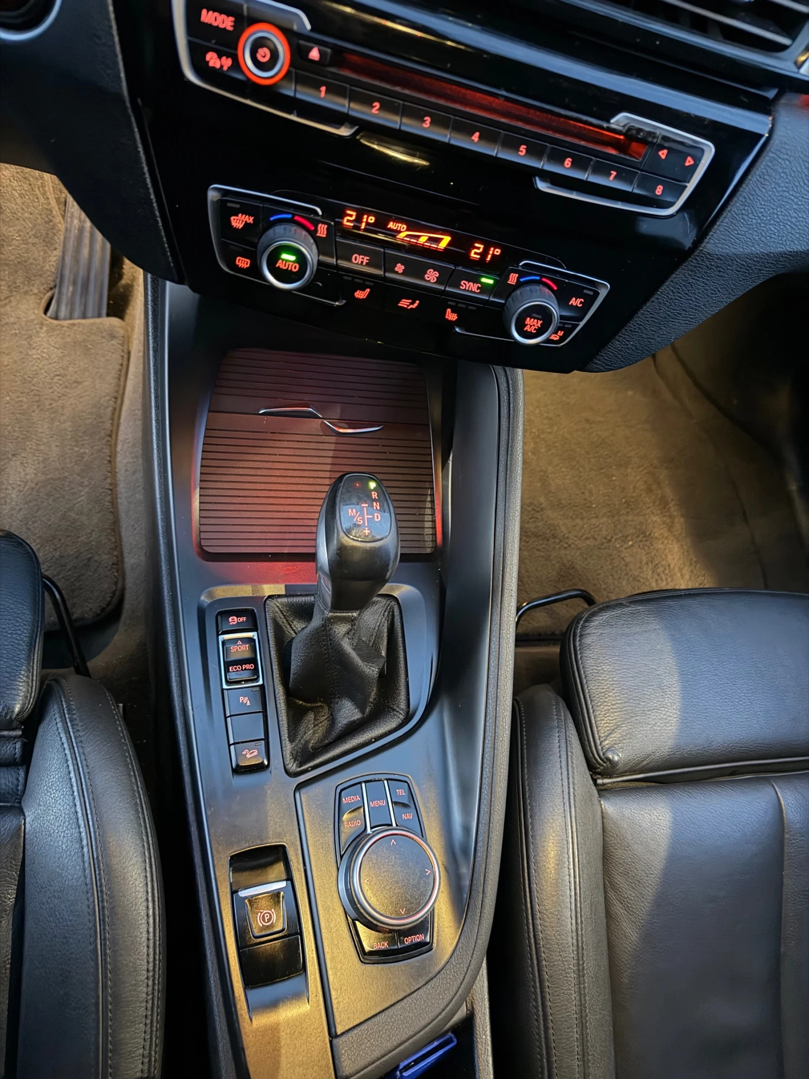 BMW X1 F48 2.0d xDrive , снимка 13 - Автомобили и джипове - 54100804