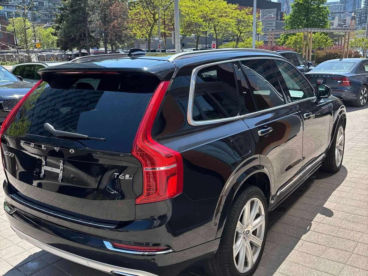 Volvo Xc90 | Inscription | B&W| 360 | ОБДУХВАНЕ , снимка 3 - Автомобили и джипове - 54720069