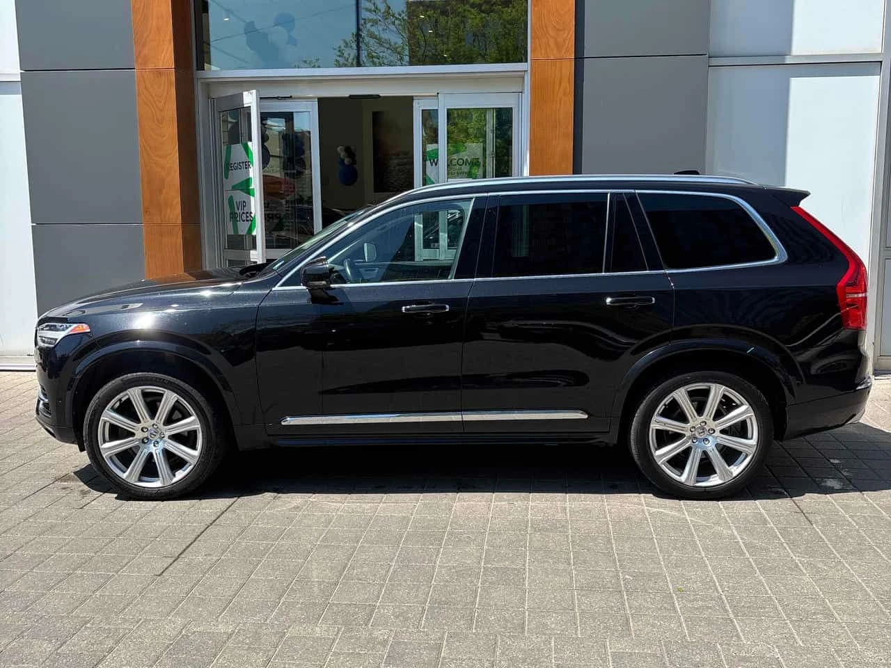 Volvo Xc90 | Inscription | B&W| 360 | ОБДУХВАНЕ , снимка 2 - Автомобили и джипове - 54720069