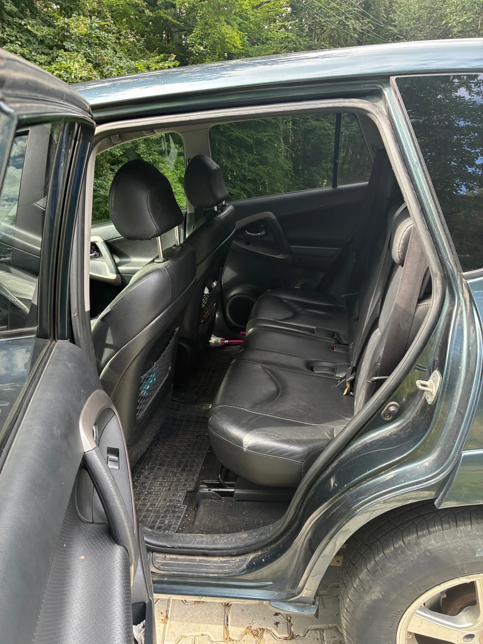 Toyota Rav4 D-Cat, снимка 8 - Автомобили и джипове - 55164659