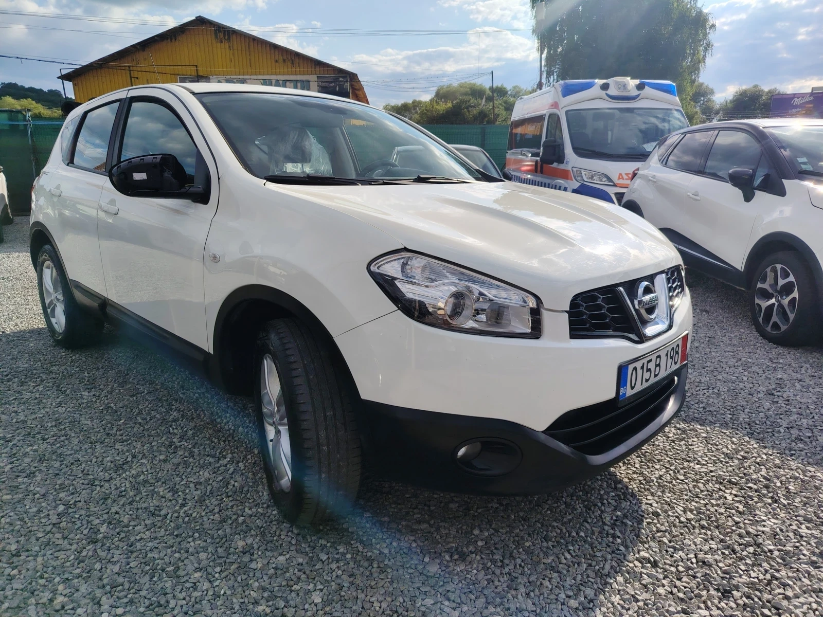 Nissan Qashqai 1.5 DCI Face , снимка 3 - Автомобили и джипове - 55397051