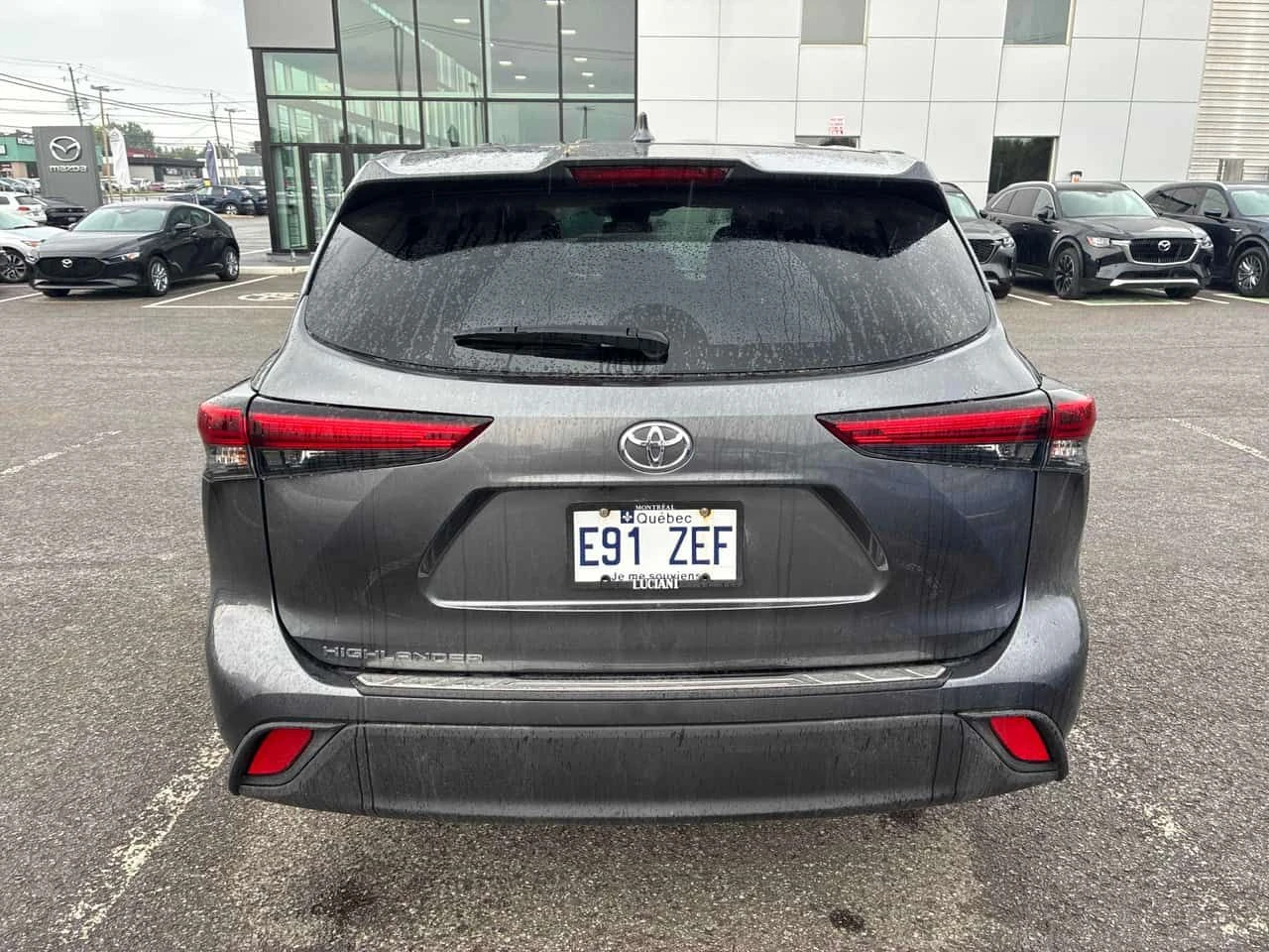 Toyota Highlander * L * ГЛАВНО ПРЕДСТАВИТЕЛСТВО НА MAZDA, снимка 4 - Автомобили и джипове - 55452309