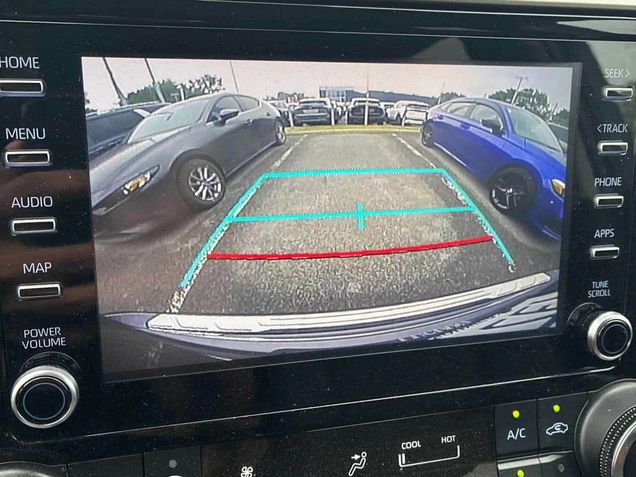 Toyota Highlander * L * ГЛАВНО ПРЕДСТАВИТЕЛСТВО НА MAZDA, снимка 13 - Автомобили и джипове - 55452309