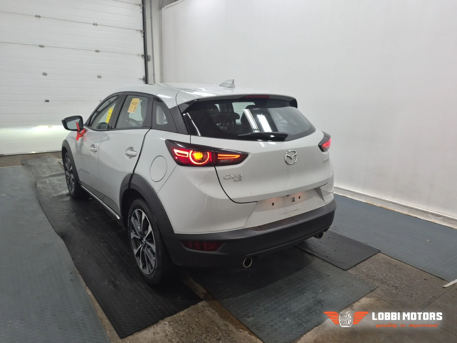 Mazda CX-3, снимка 4 - Автомобили и джипове - 55928986