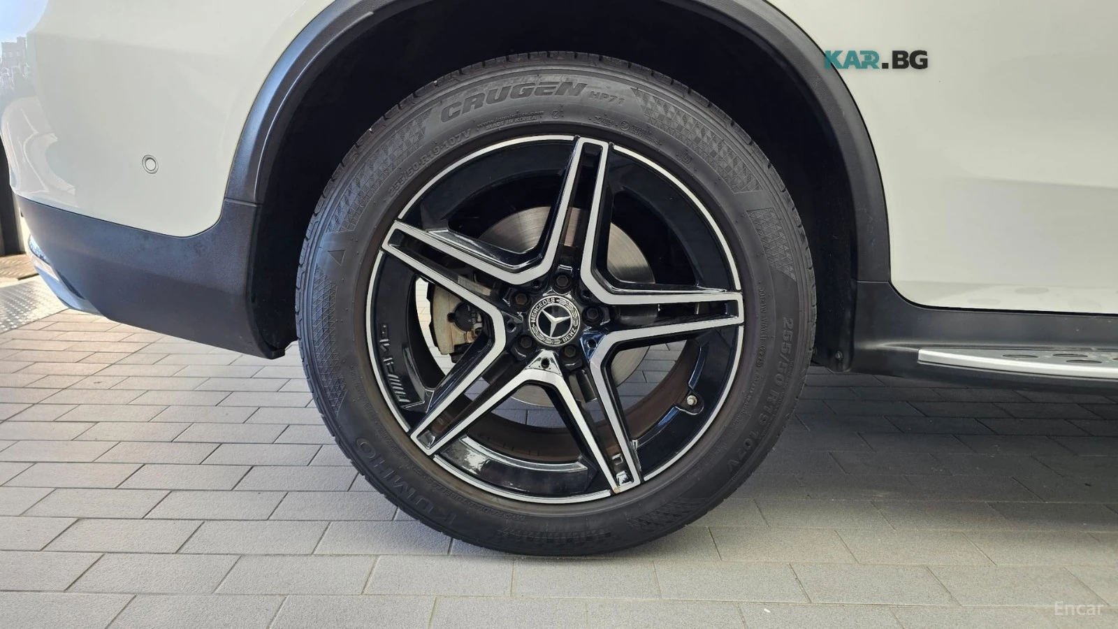 Mercedes-Benz GLC 300 AMG* DIGITAL* HEADUP* КАМЕРА* ПАНО, снимка 5 - Автомобили и джипове - 56170085