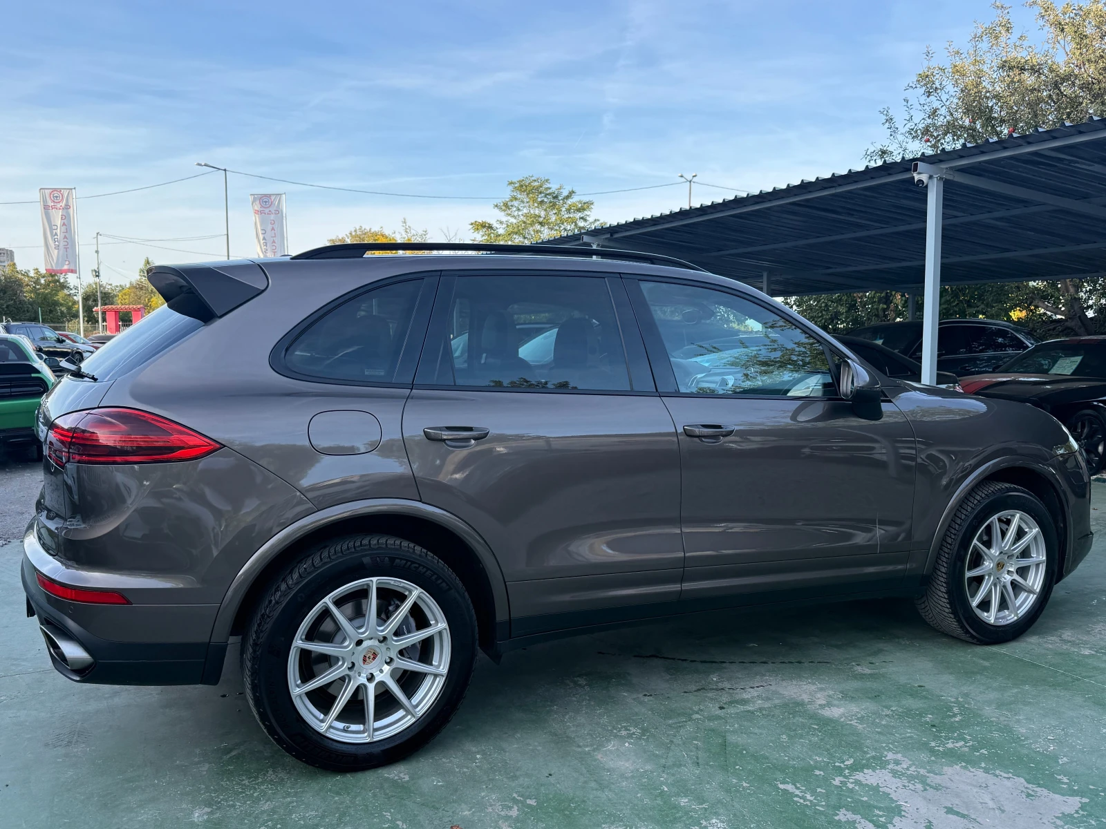 Porsche Cayenne, снимка 4 - Автомобили и джипове - 56361406