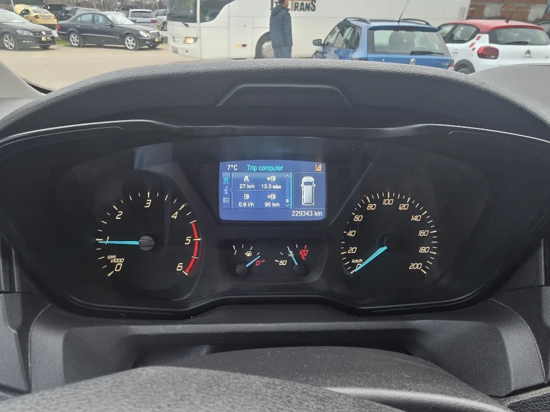 Ford Transit 2.2TDCI L3H3, снимка 16 - Бусове и автобуси - 53449405