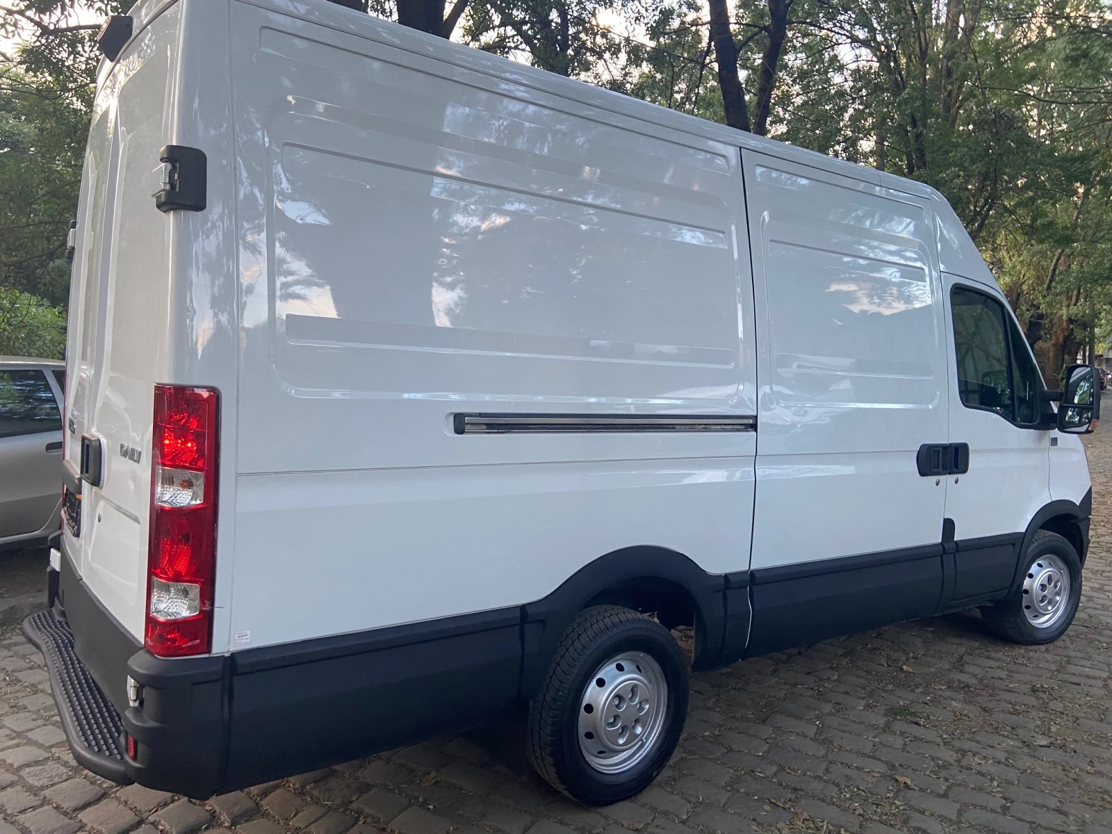 Iveco Daily 35s13 - изображение 3